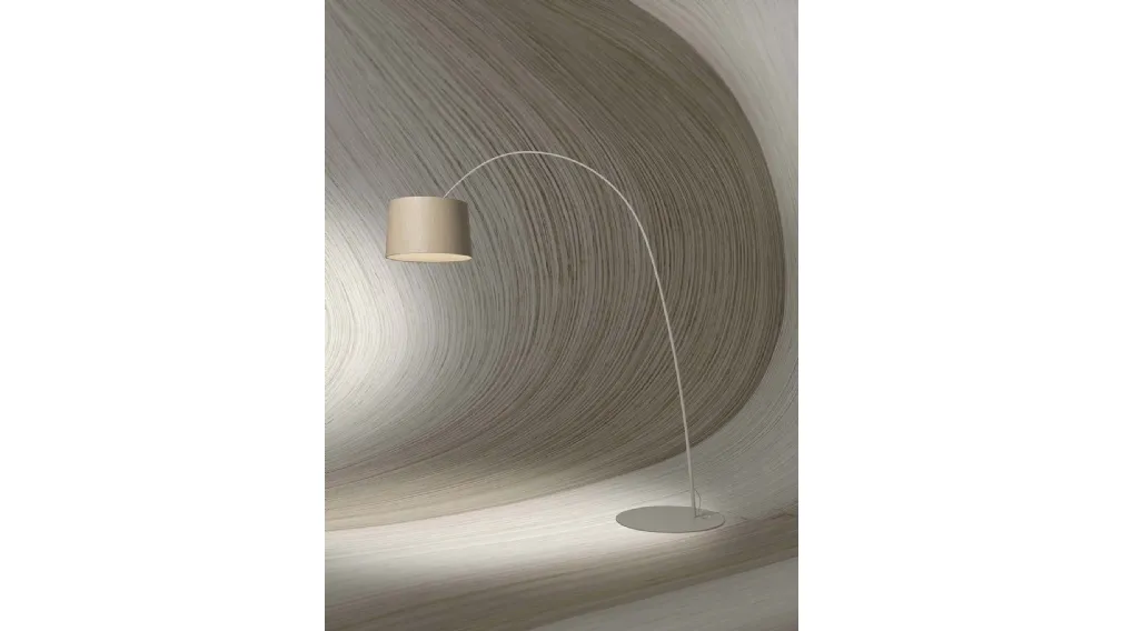 Lampada da terra Twiggy Wood di Foscarini